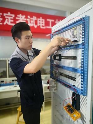 機(jī)電一體化與電子系統(tǒng)安裝工程 濰坊的“王牌專業(yè)”，引領(lǐng)行業(yè)11載風(fēng)華